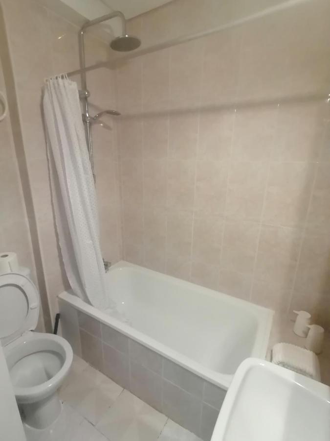 Lovely Apartment In Front Of The Beach. Fuengirola Esterno foto