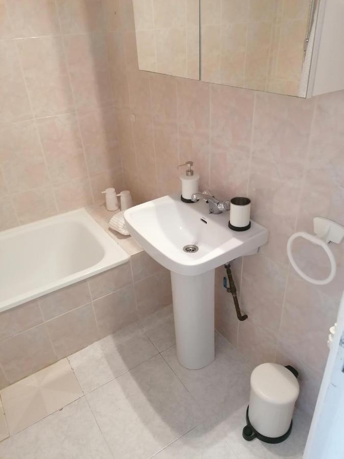 Lovely Apartment In Front Of The Beach. Fuengirola Esterno foto